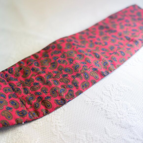 Men's Vintage Cummerbund Adolfo For Aetna Red Paisley Pattern - Picture 2 of 6